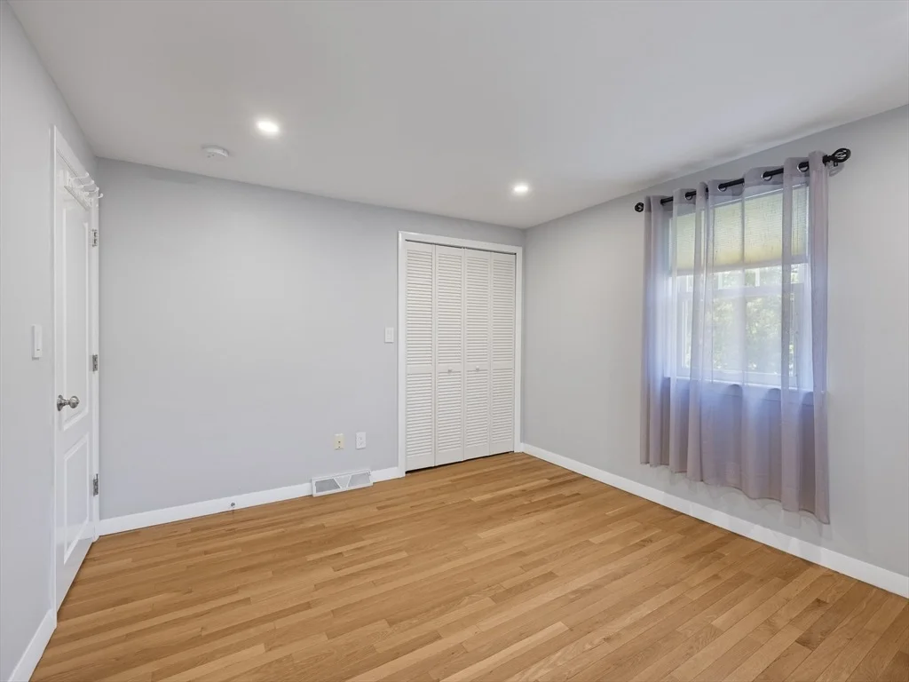 Photo of 7 Fabens St