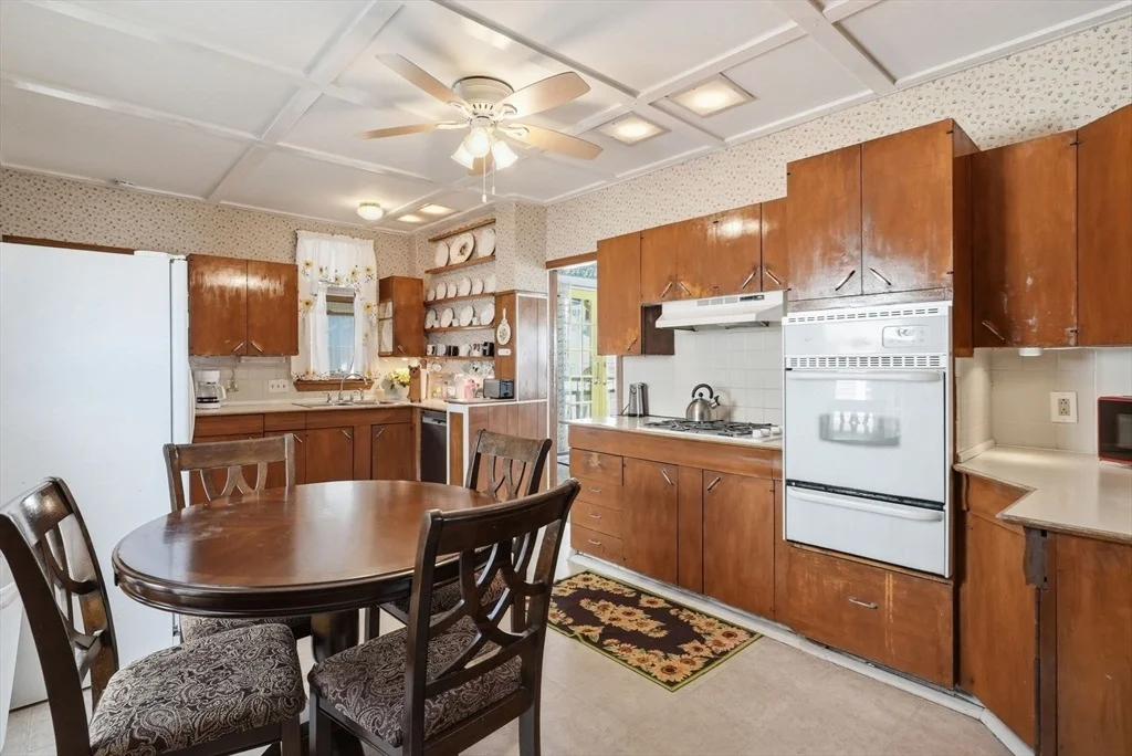 Photo of 70 Allen Ave
