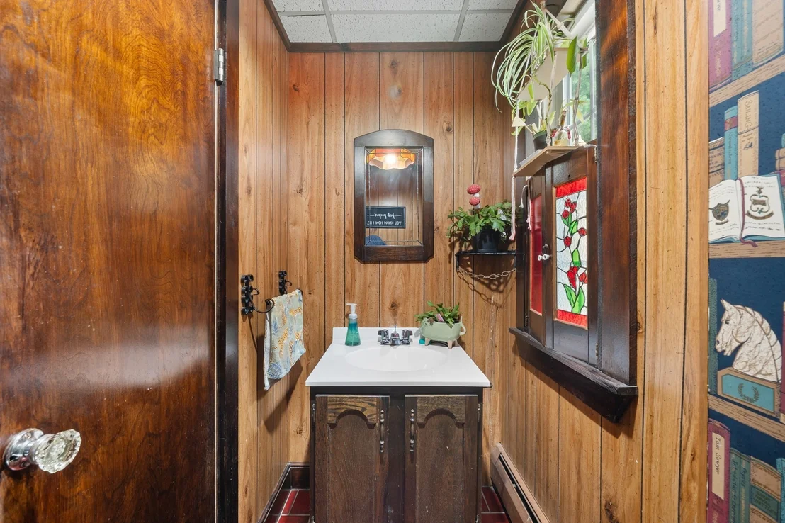 Photo of 163 Oakside Ave