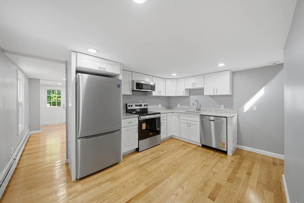Photo of 8 Hawkins St
