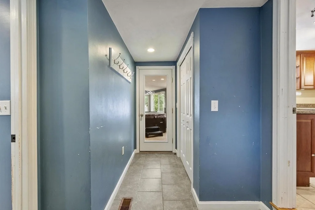Photo of 2 Stratton Dr
