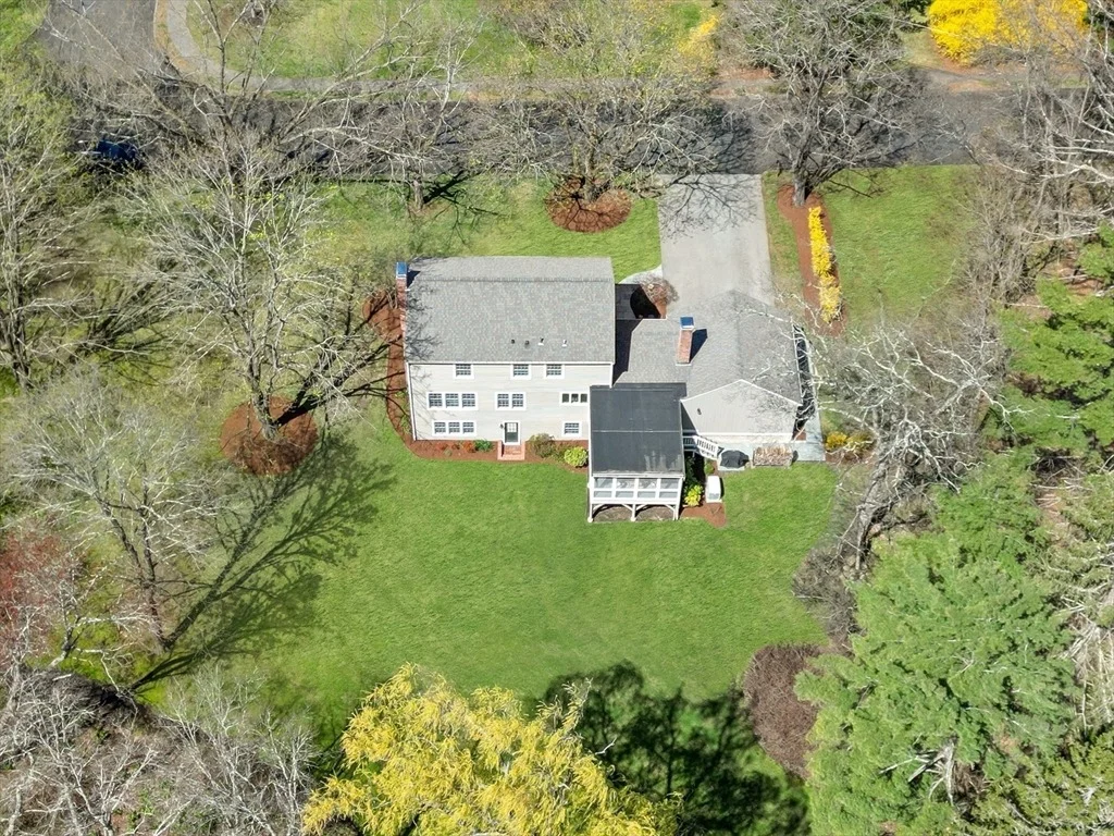 Photo of 6 Audubon Drive