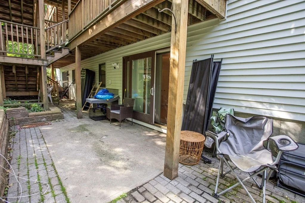 Photo of Unit 1 at 1 Atkinson Dr