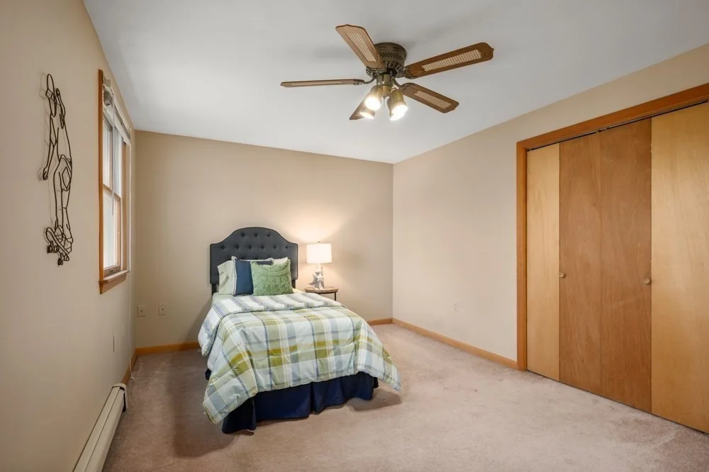 Photo of 6 Ivy Ln