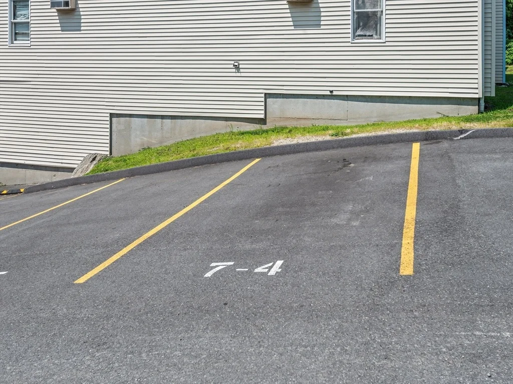 Photo of Unit 4 at 7 Gibbs St