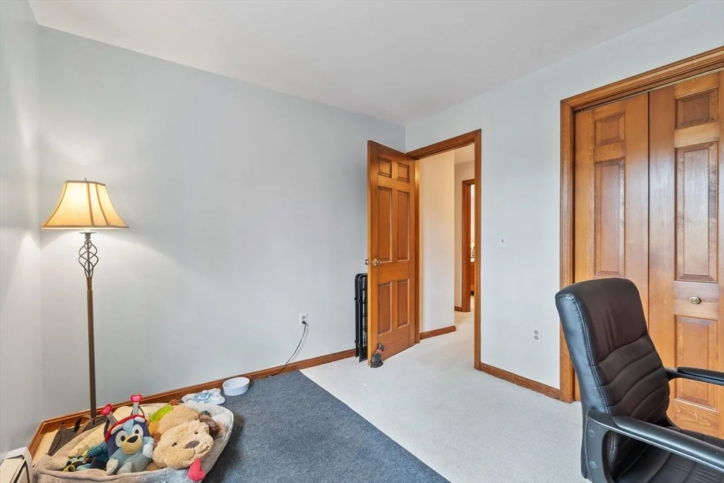 Photo of 305 Benjamin St