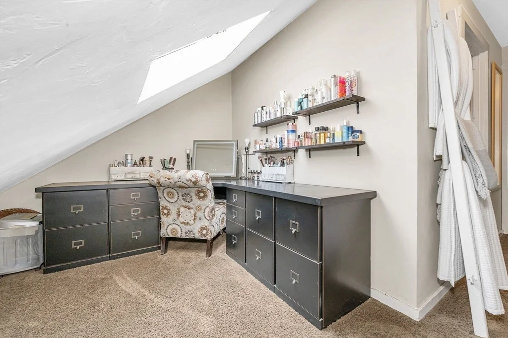 Photo of 5 Chauncy Cir