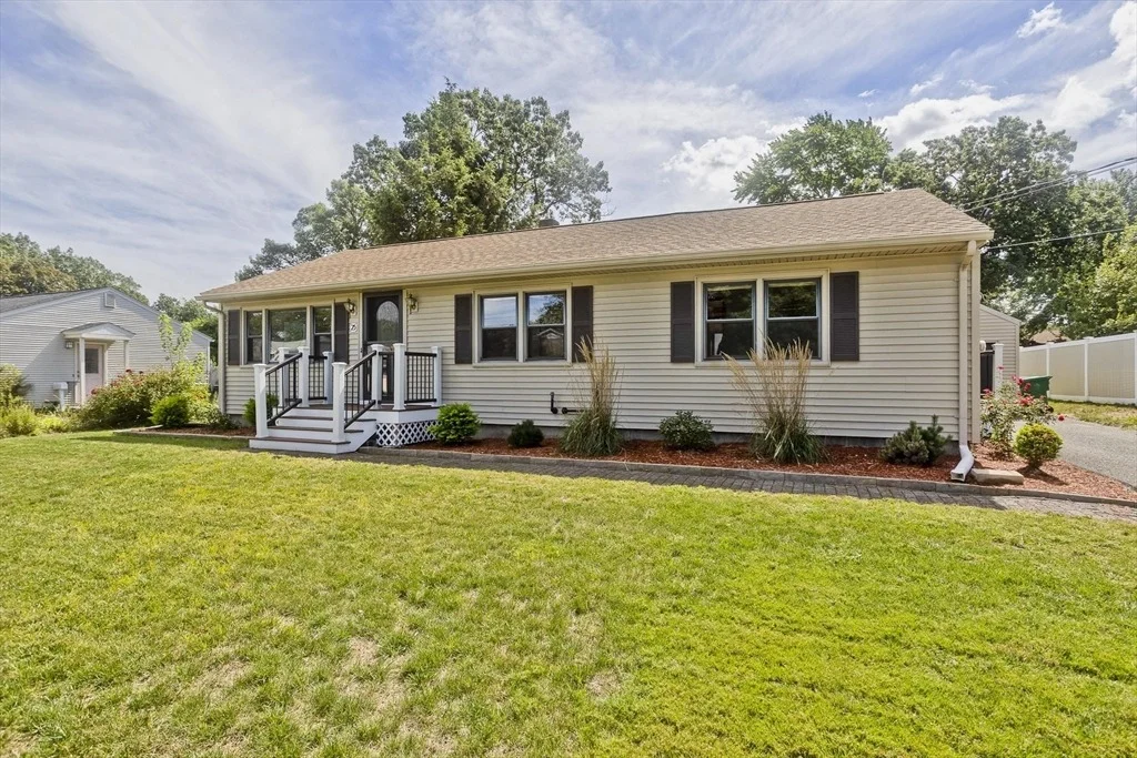 Photo of 25 Andover Rd