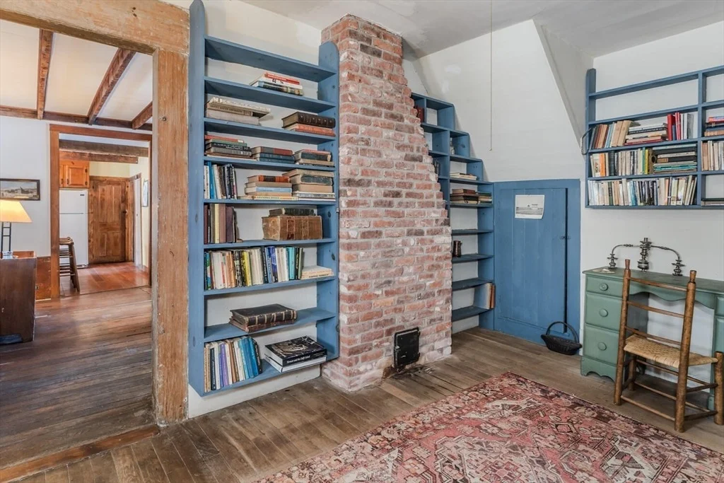 Photo of 111 Amherst Rd
