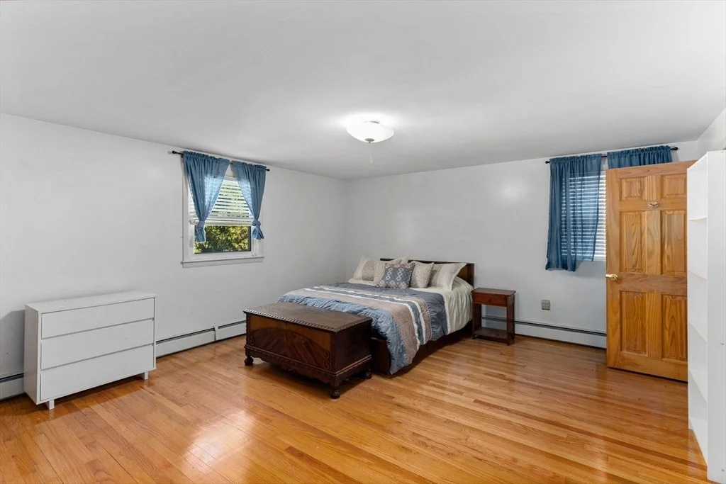 Photo of 8 Rathbun Willard Drive