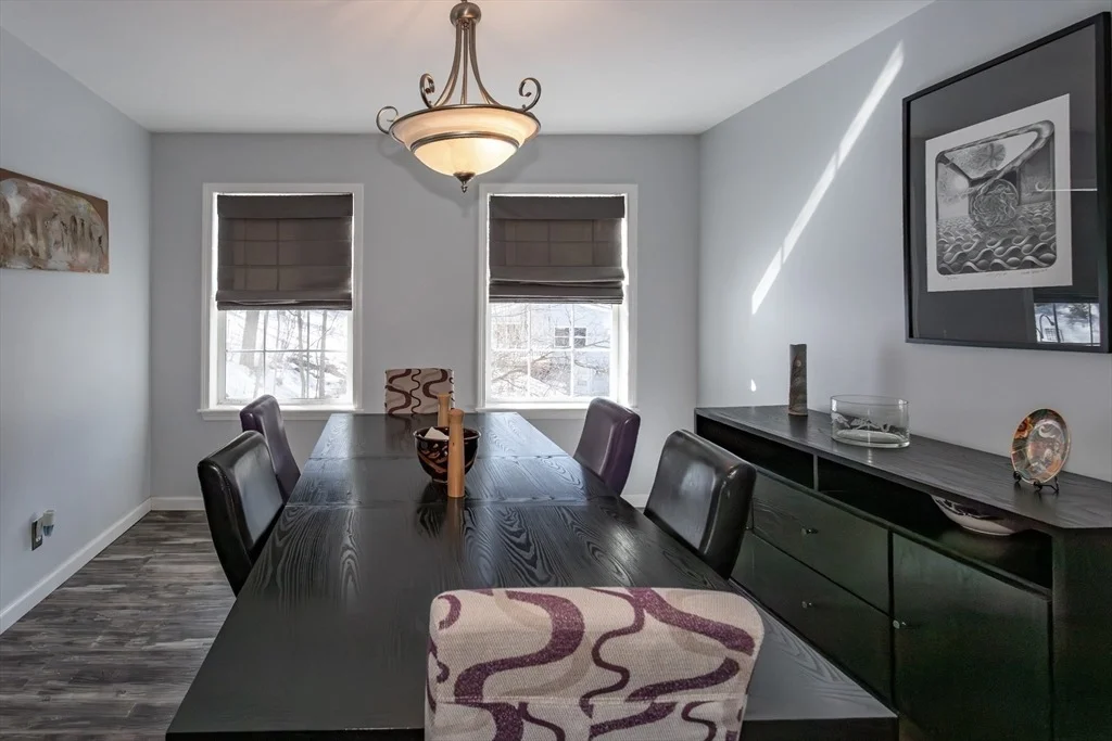 Photo of 497 Riverside Dr