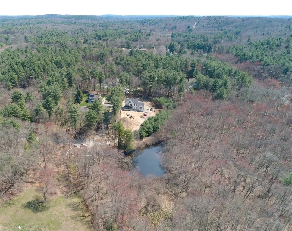 Photo of 18 Macdonald Dr