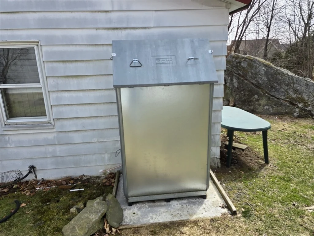 Photo of 205 Hardwick Rd