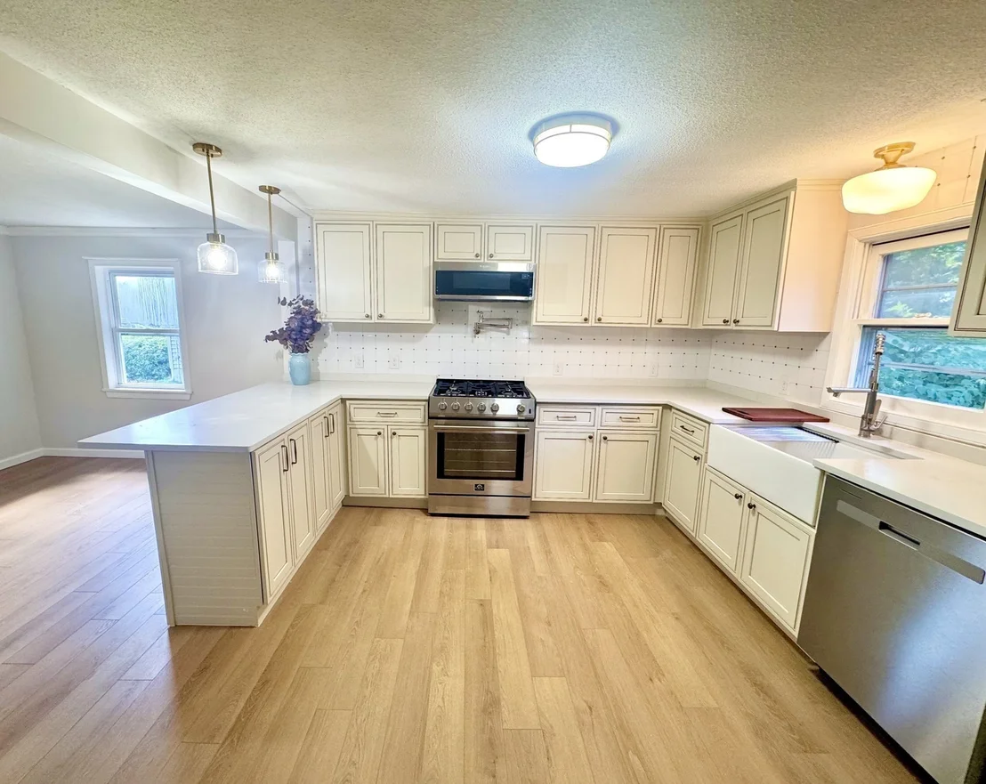 Photo of 18 Hurley Ave