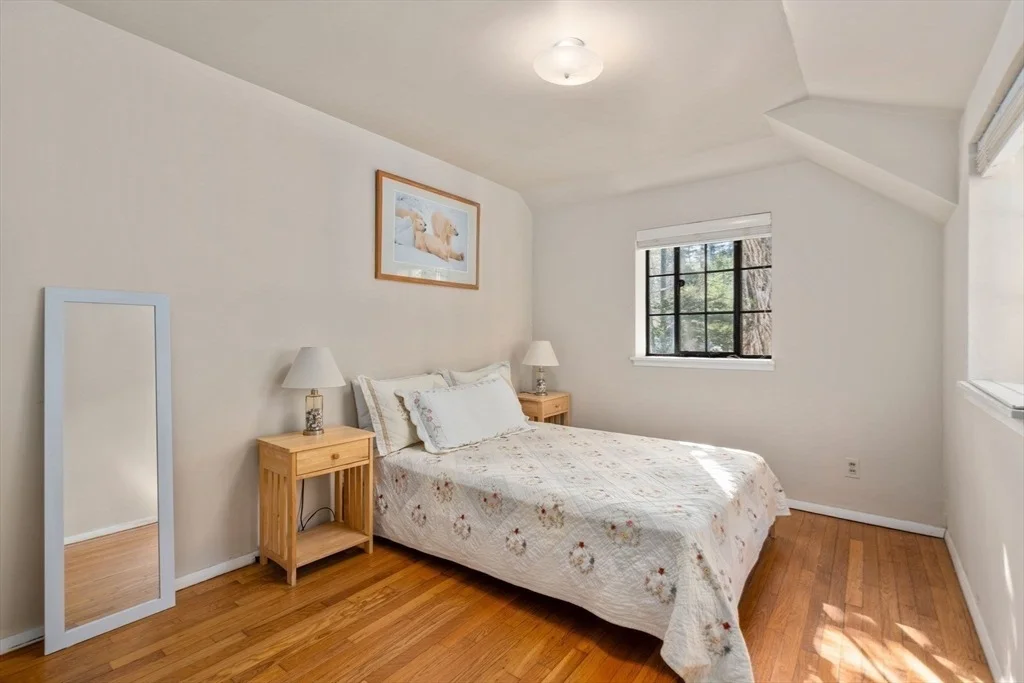 Photo of 12 Granison Rd