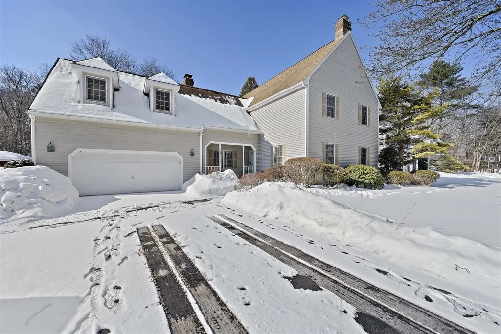 Photo of 15 Great Plain Ave