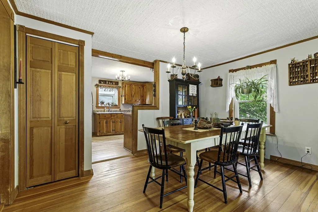 Photo of 16 Picadilly St
