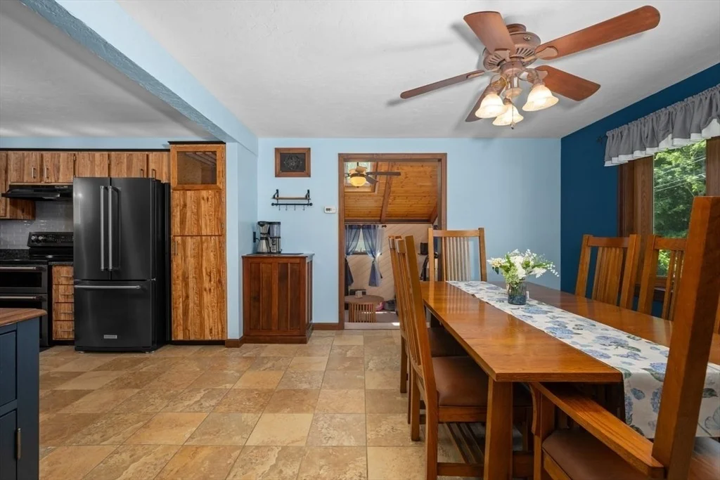 Photo of 33 Scenic Ave