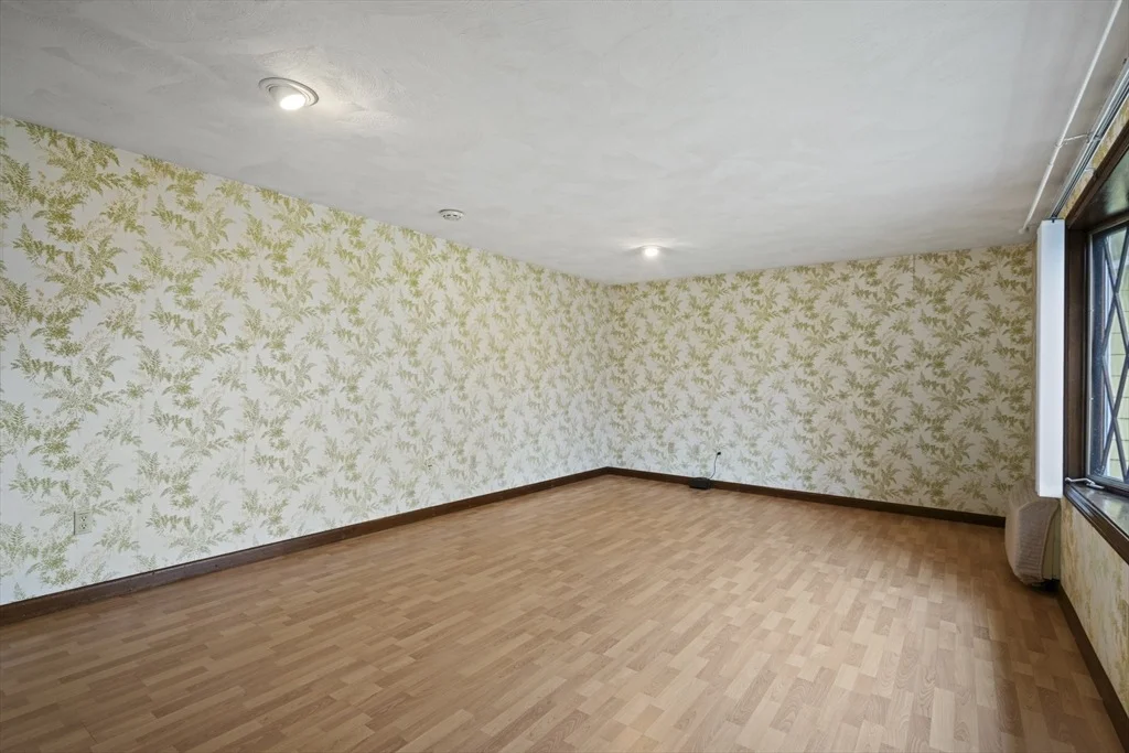 Photo of 8 Hunter Circle