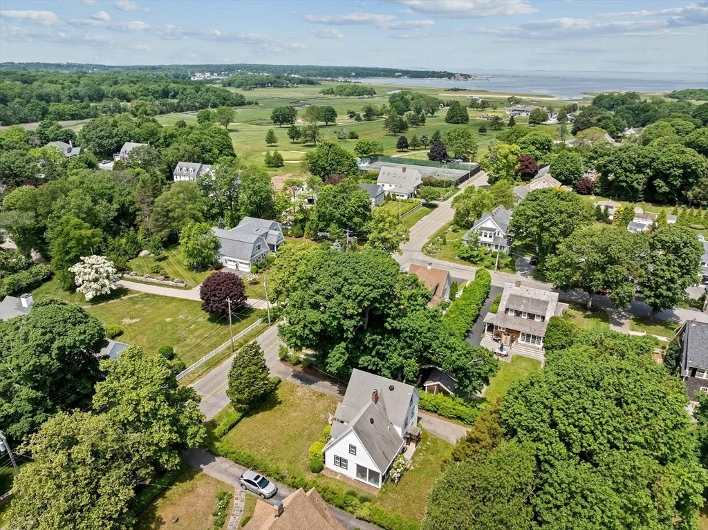 Photo of 590 Hatherly Road