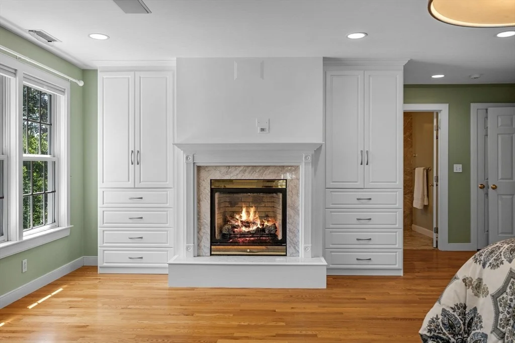 Photo of 1 Westport Ln