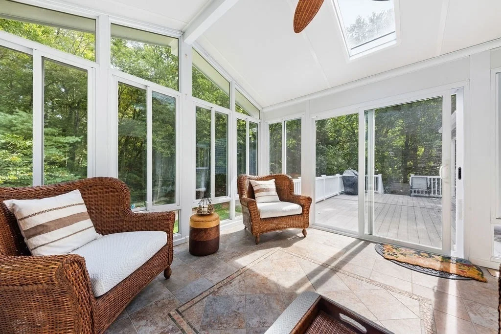 Photo of 18 Fredric Ln