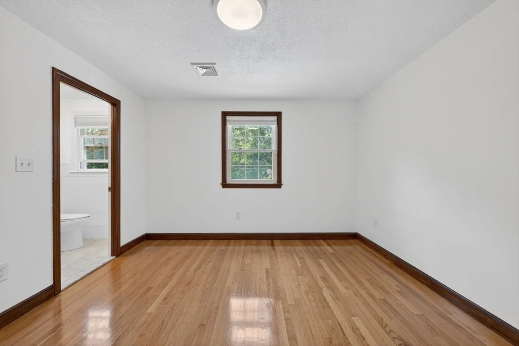 Photo of 50 Cedarcrest Rd