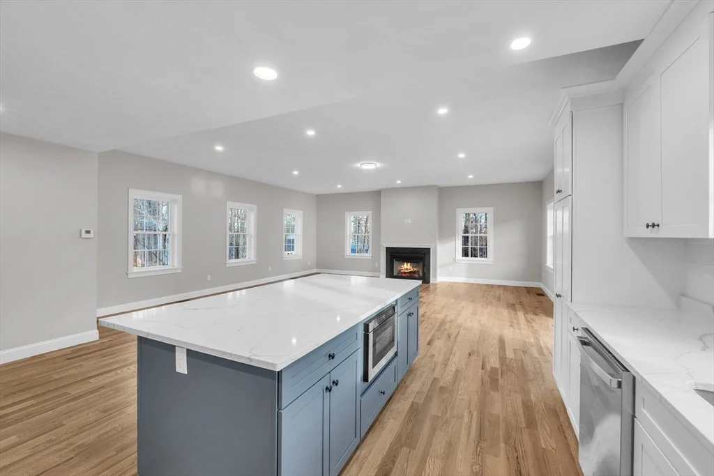 Photo of 116 Townsend Harbor Rd