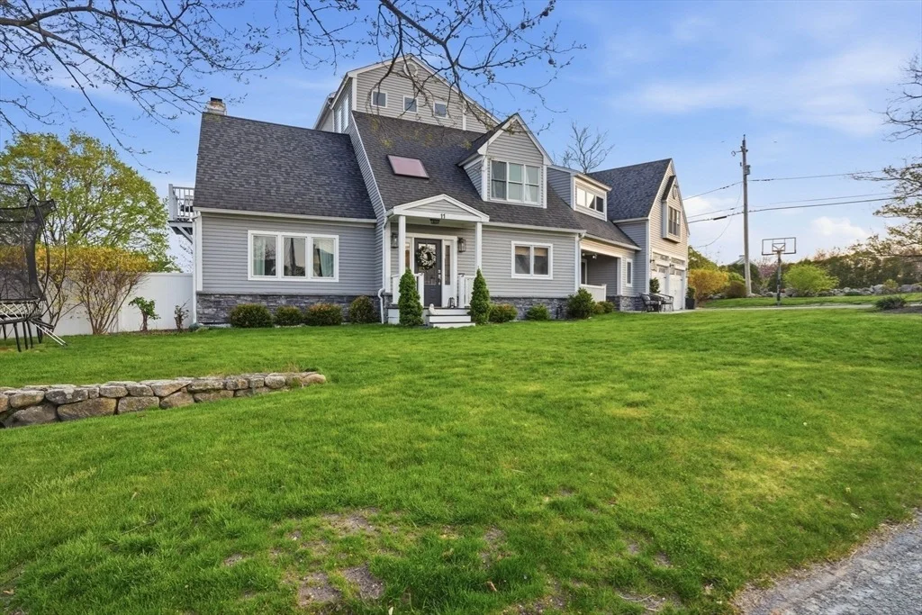 Photo of 11 Brookline Road