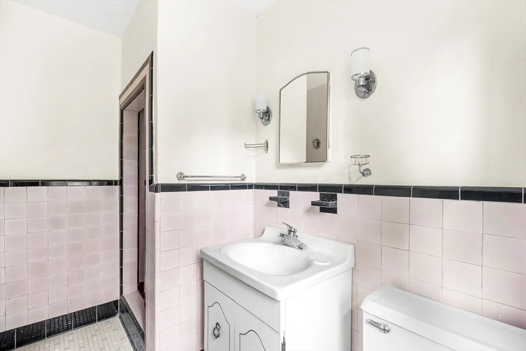 Photo of 30 Rangeley Road