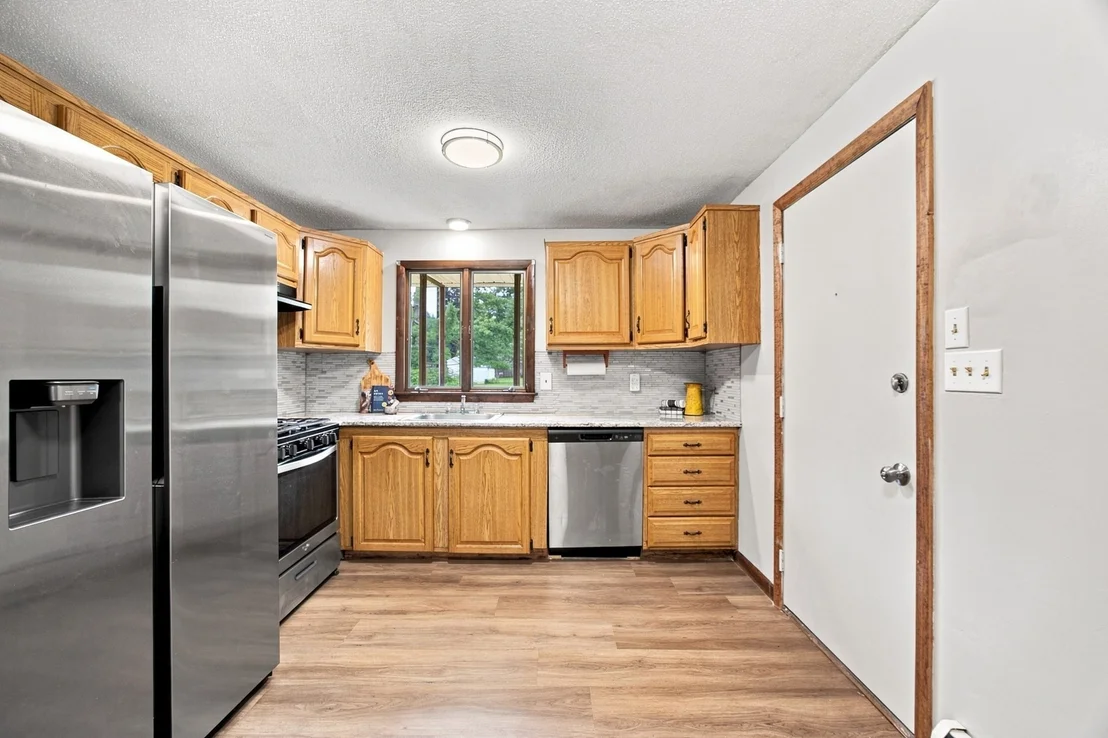 Photo of 460 Shaker Rd