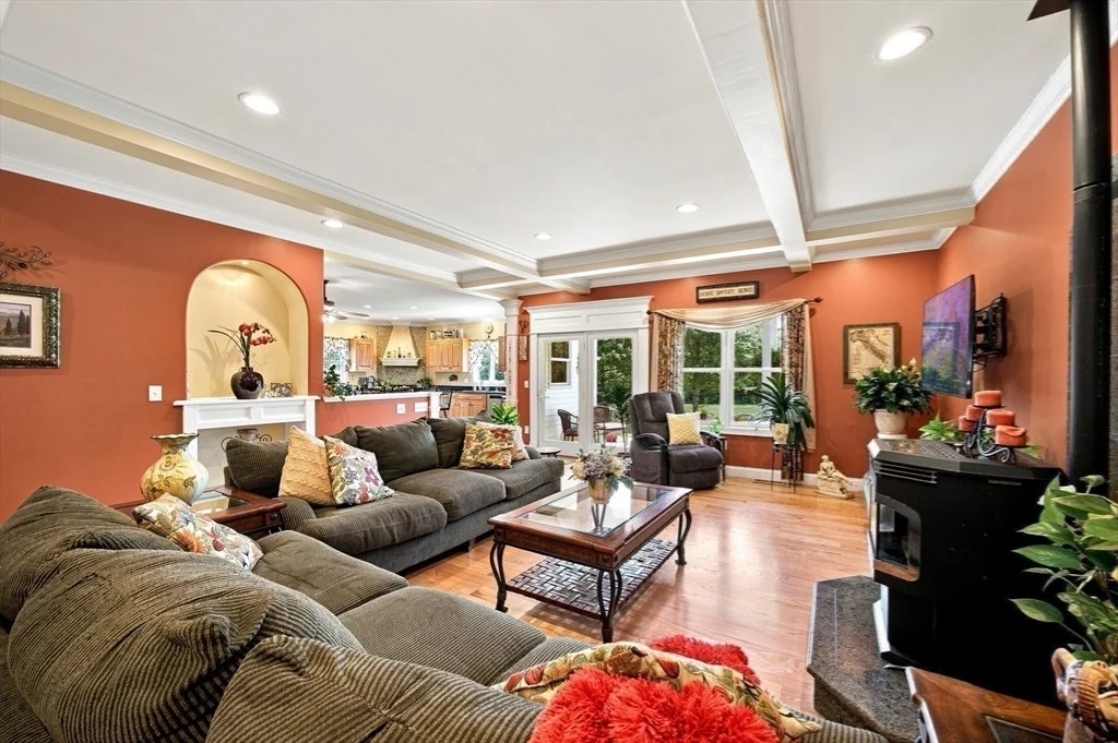 Photo of 135 Lancaster Dr