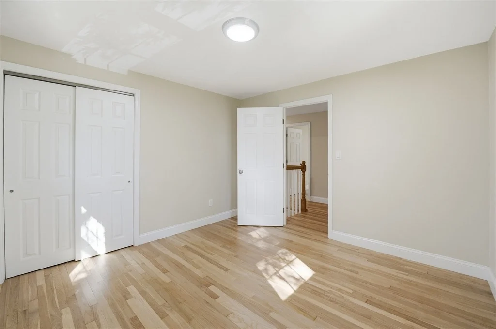 Photo of 3 Jonathan Ln