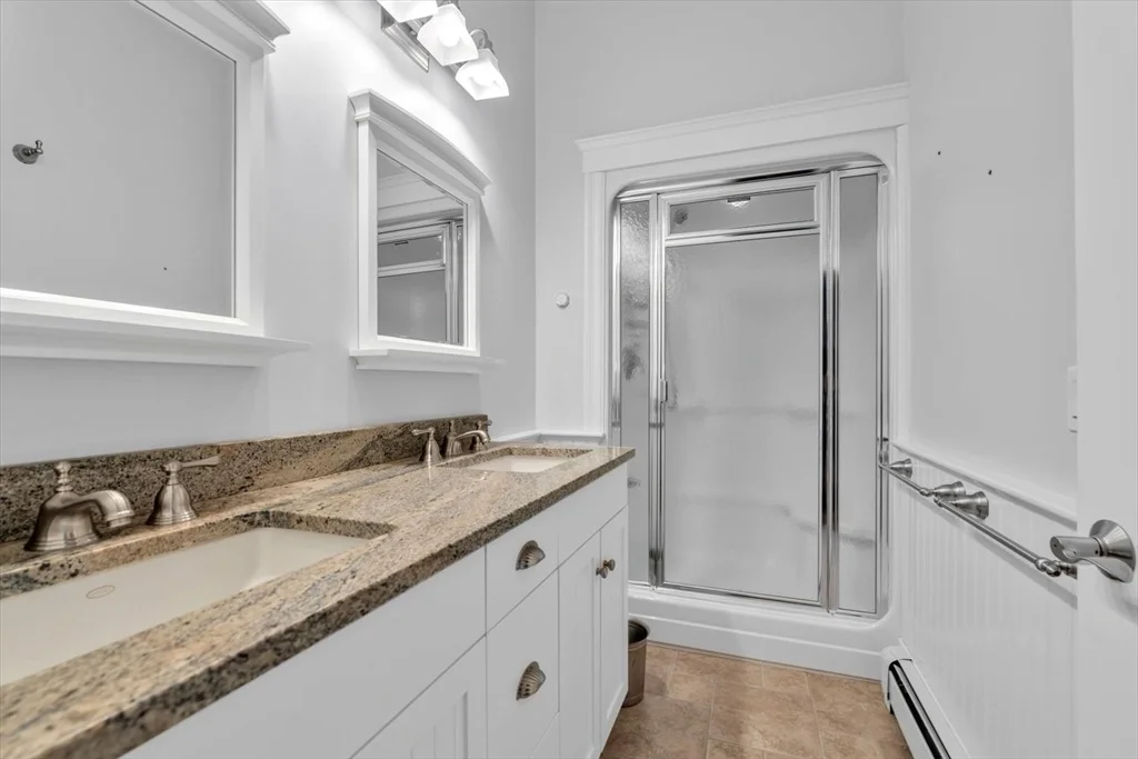 Photo of 20 Eagle Dr