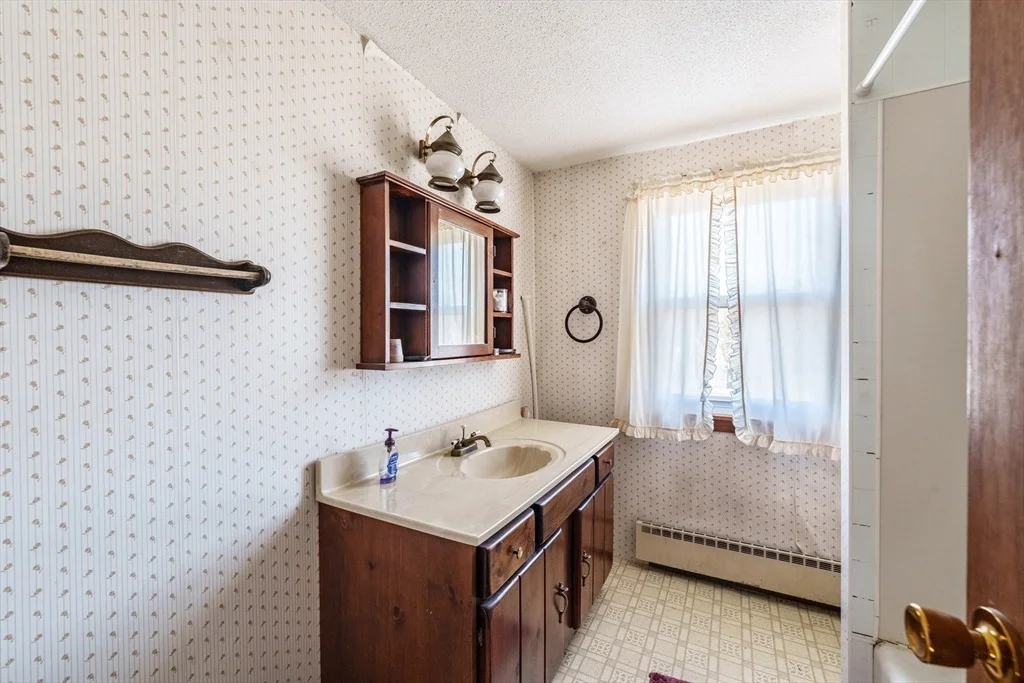 Photo of 35 Trinity Ter