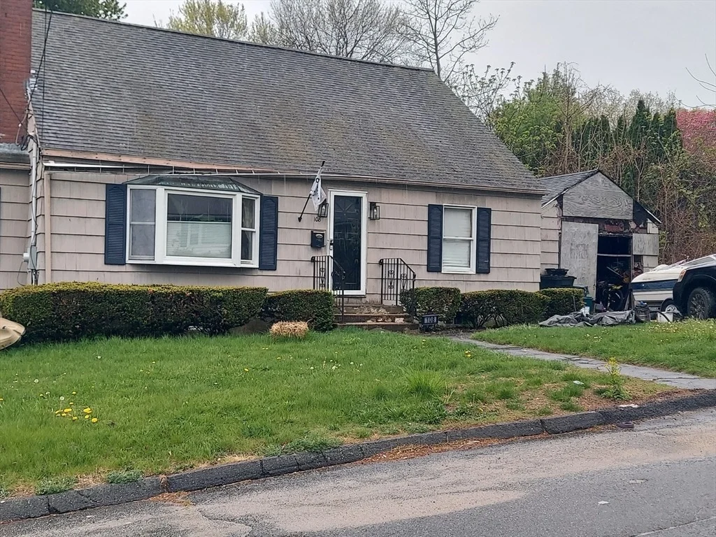 Photo of 108 Pasadena Pkwy