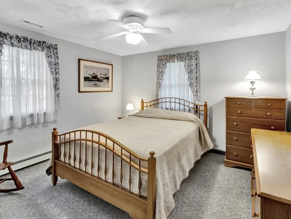 Photo of 93 Spring Hill Dr