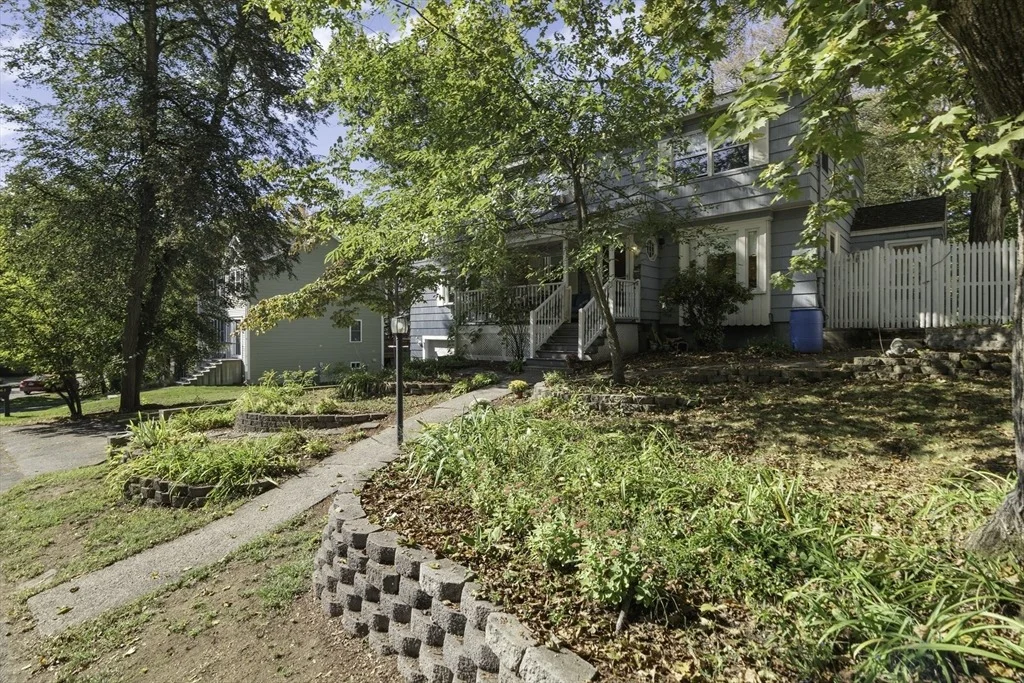 Photo of 59 Norval Ave