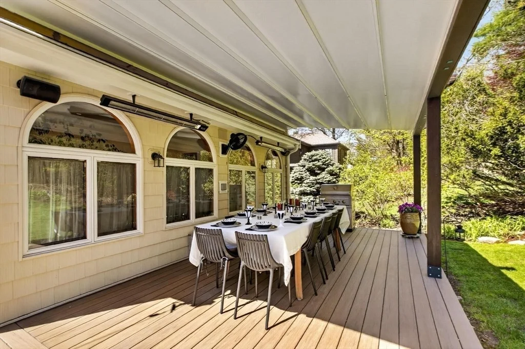 Photo of 152 Beverly Rd