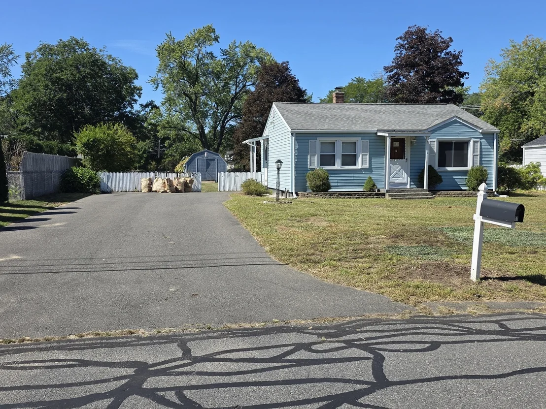 Photo of 11 Brigham Rd