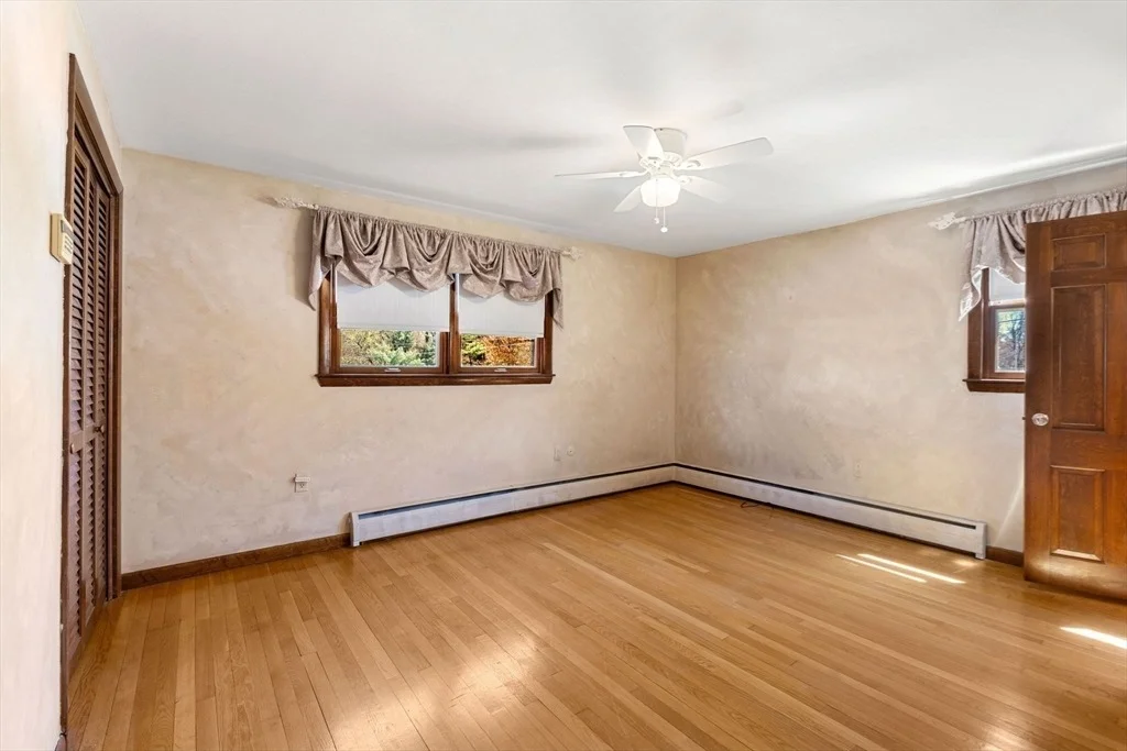 Photo of 105 Starr Ave