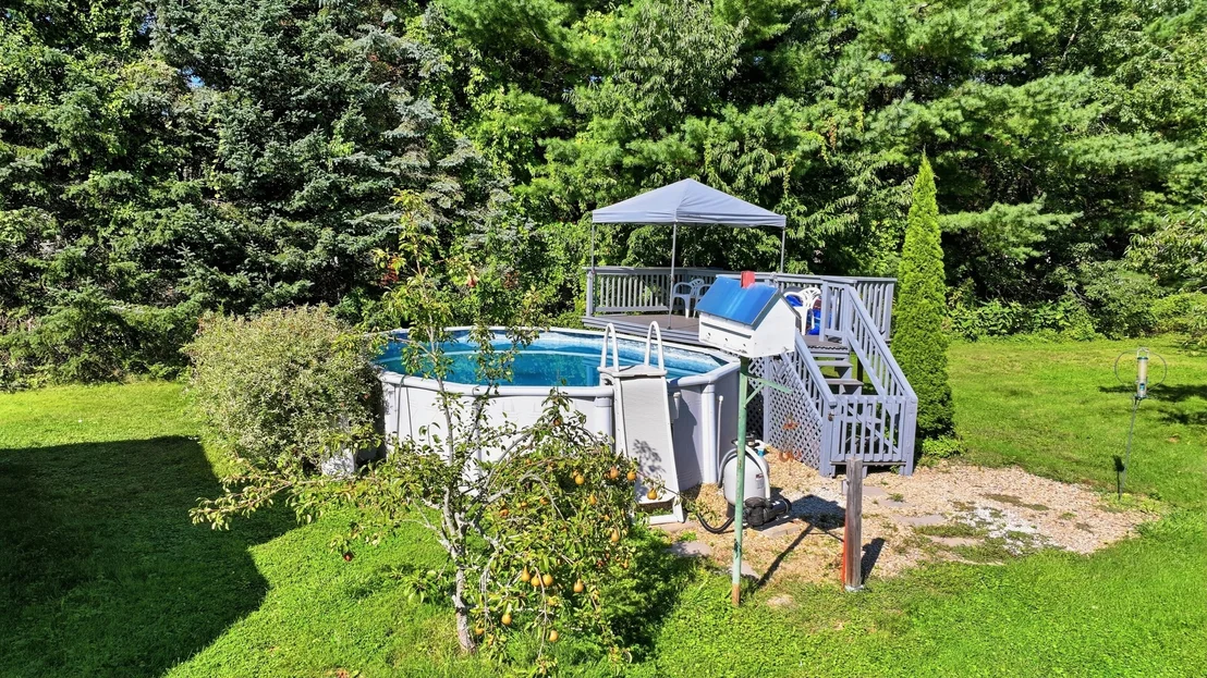 Photo of 2 Apple Tree Dr