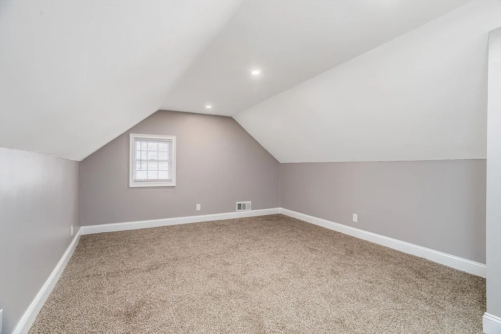 Photo of 104 Youngs Road