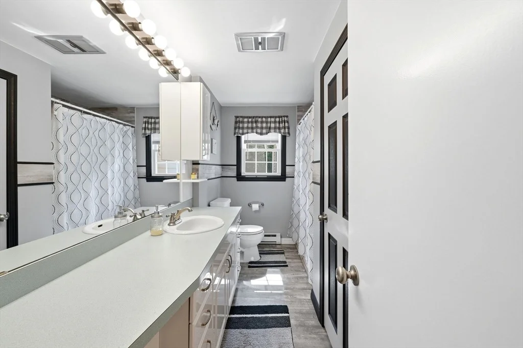 Photo of 112 Walker Road