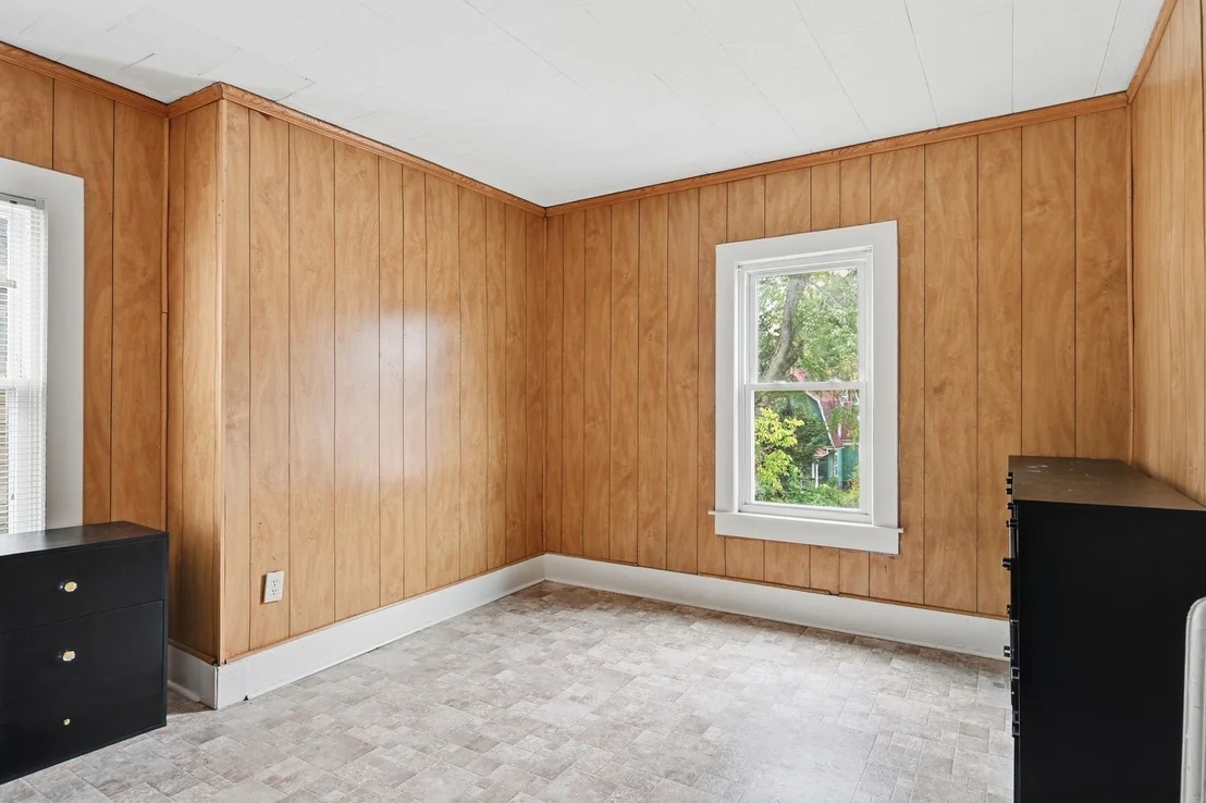 Photo of 54 Commonwealth Ave