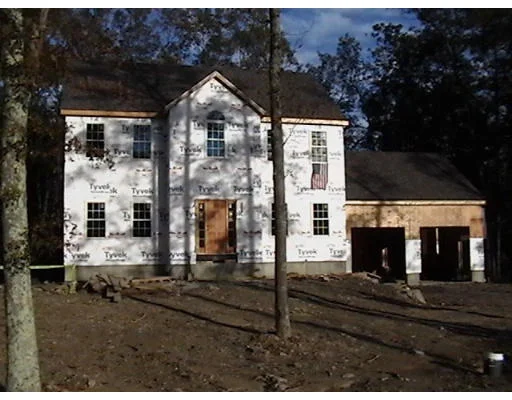 Photo of 2490 Maple Swamp Road