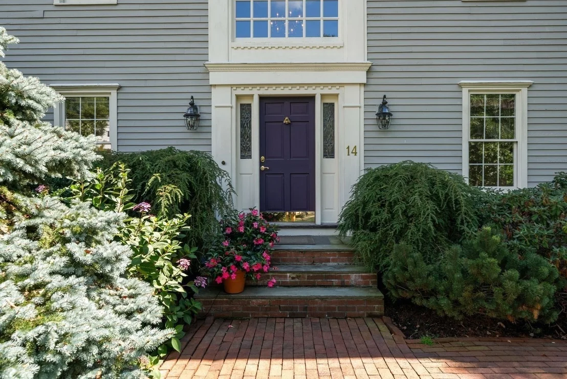 Photo of 14 Powder House Cir