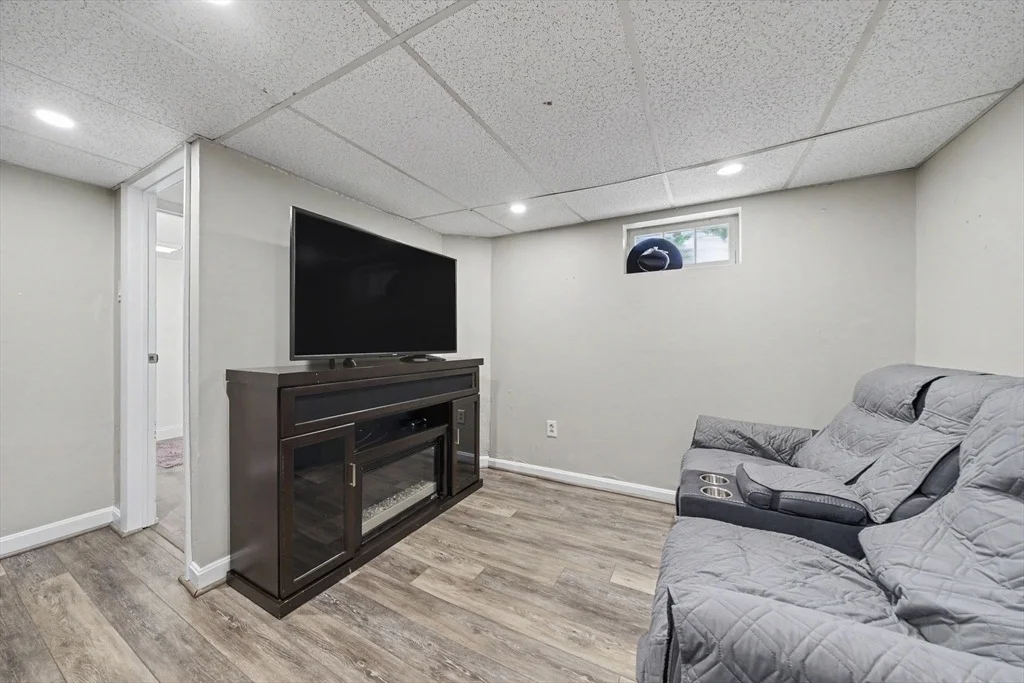 Photo of 78 Doris Dr
