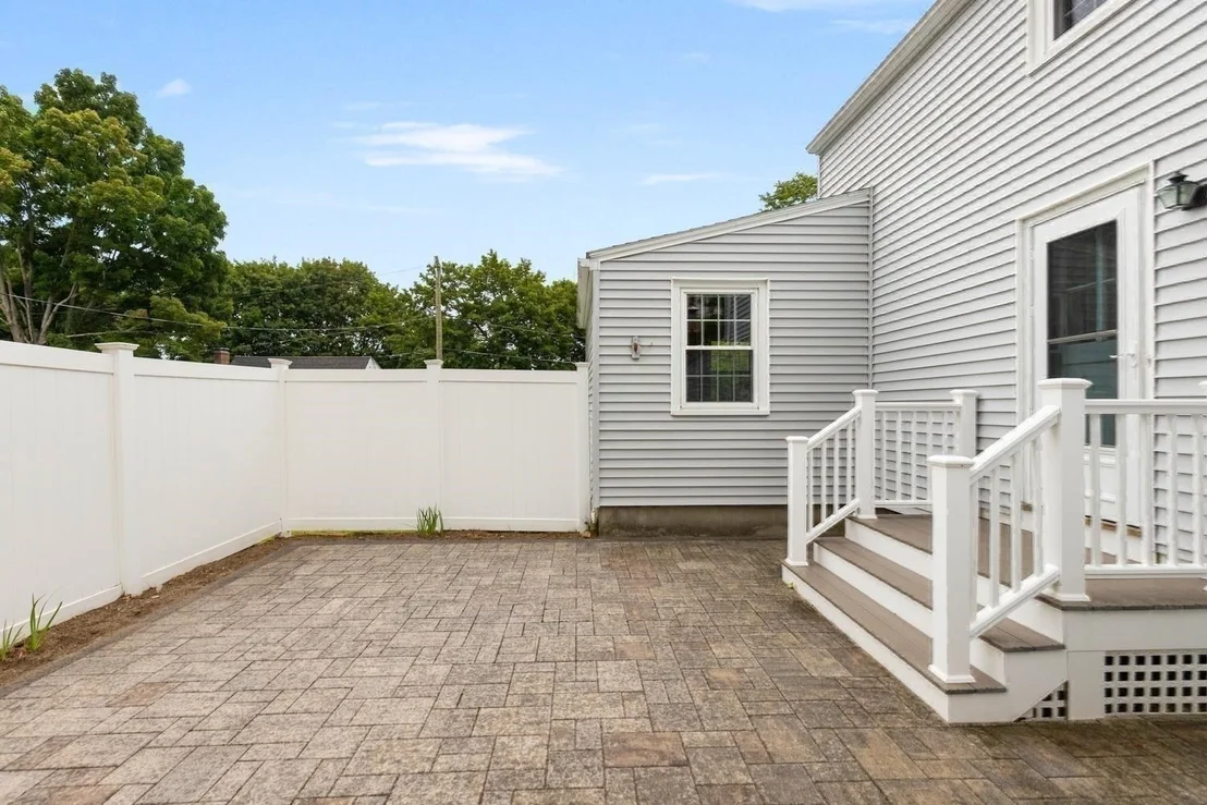 Photo of 159 Howard Street