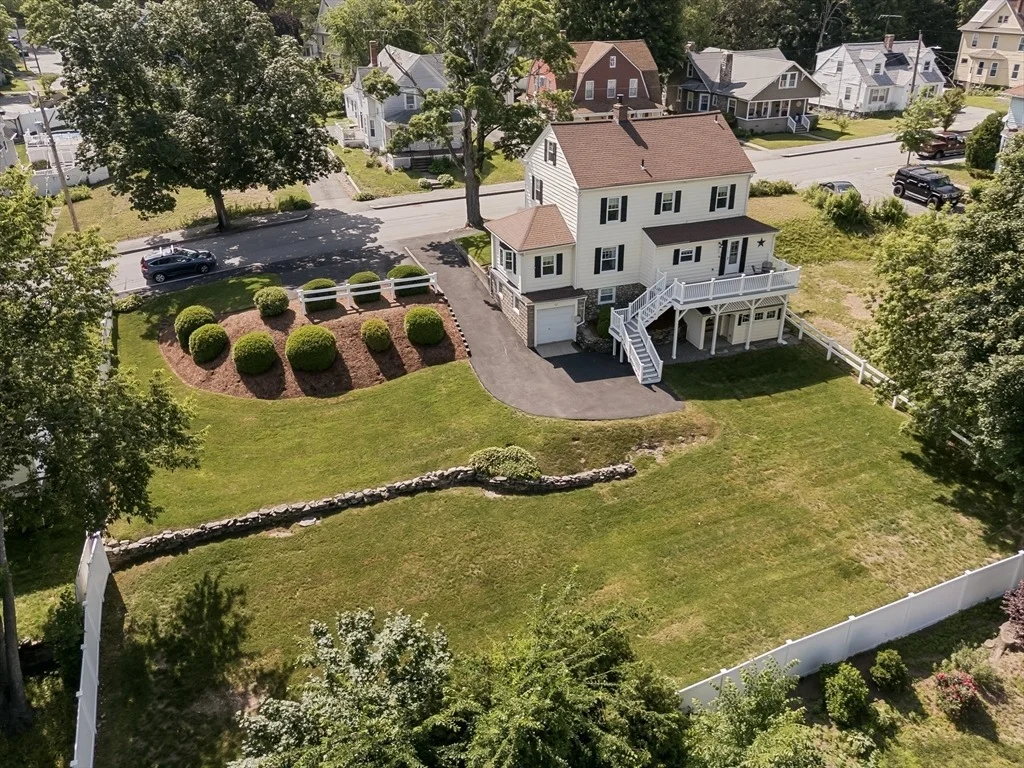 Photo of 20 Blaine Ave